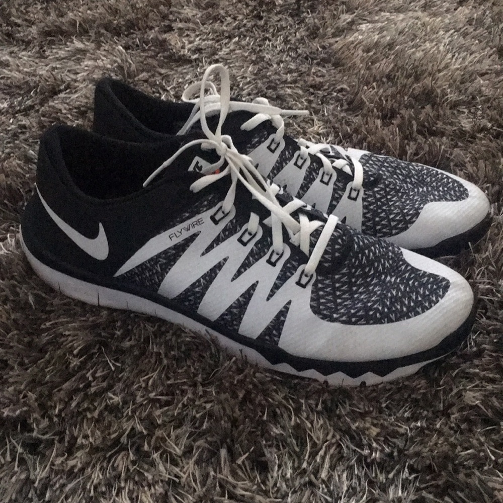Men’s Nike Flywire shoes